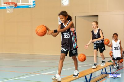 z1a3401-avec-accentuation-bruit