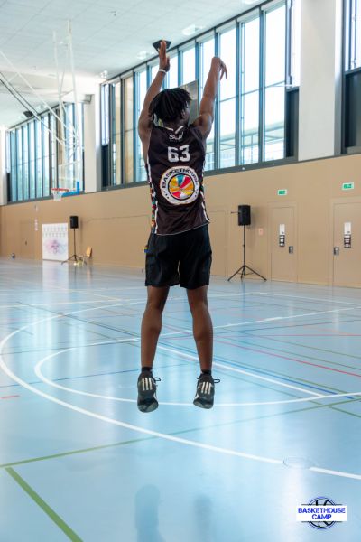 z1a5434-avec-accentuation-bruit