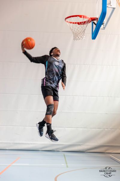 z1a1275-avec-accentuation-bruit