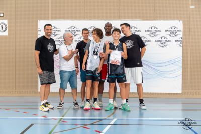 z1a1610-avec-accentuation-bruit