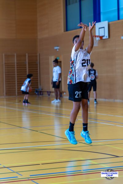 z1a6555-avec-accentuation-bruit