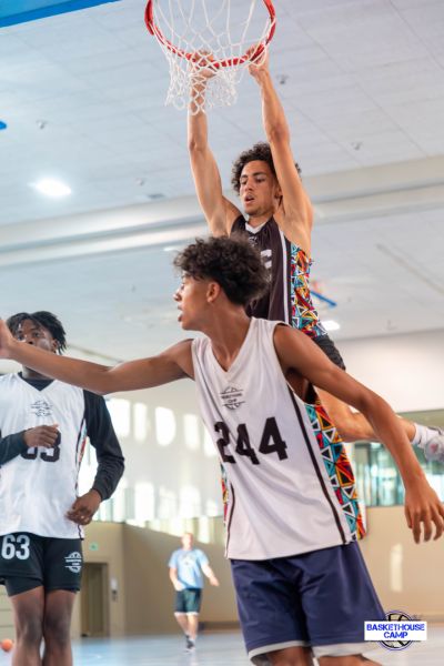 z1a7414-avec-accentuation-bruit